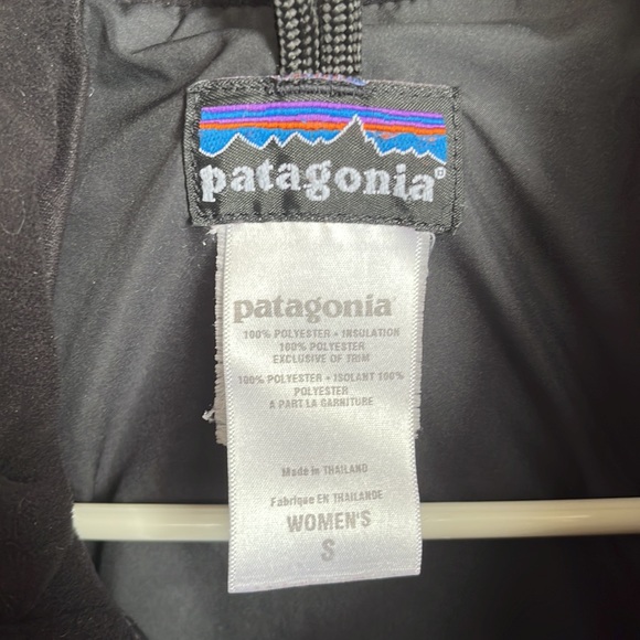 Patagonia Women’s Jacket - Picture 2 of 16